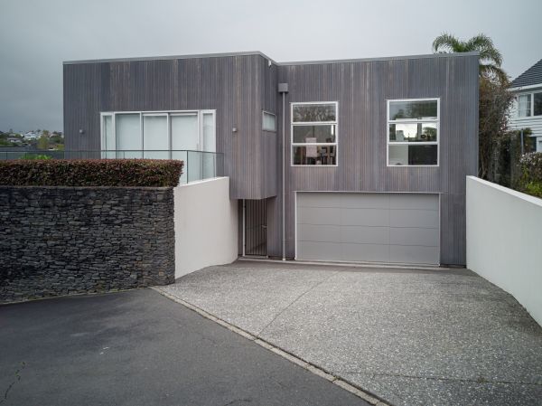 Driveway Entrance Repair in Merced